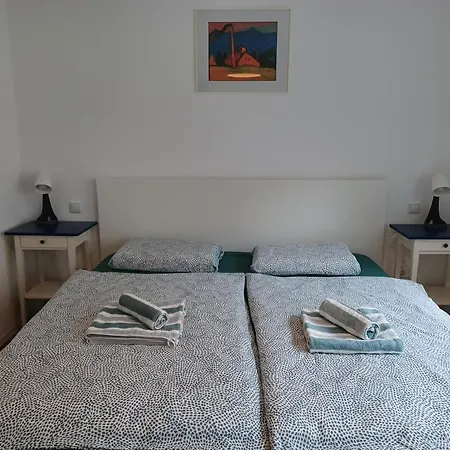 Apartment Am Storchennest In Bei Gadebusch Krembz