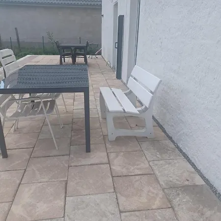 Apartment Am Storchennest In Bei Gadebusch